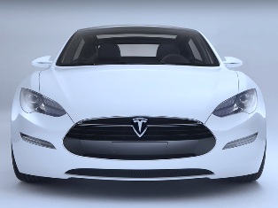 Tesla էլեկտրամեքենաները կարող են անցնել 800 կմ մեկ լիցքավորմամբ