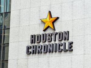 Houston Chronicle. ԱՄՆ-ի օրենսդիրների այցերը Բաքու խախտում են էթիկայի կանոնները