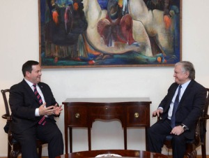 Արտգործնախարարն ընդունեց Կանադայի աշխատանքի նախարարին