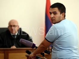 Թուղթը կորցրել է, մոռացել է անգիր անել. ոստիկանի ցուցմունքը ծիծաղ առաջացրեց