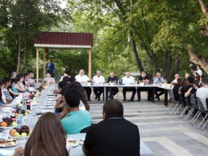 Bako Sahakyan and YSU students discuss Karabakh foreign policy