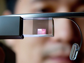 В США студенты-медики будут проводить операции в Google Glass