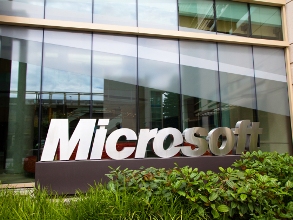Вашингтон добивается контроля над почтой Microsoft