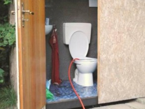 В Германии подросток пытался осушить озеро ради утонувшего смартфона