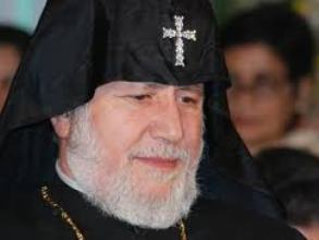 Католикос всех армян направил письмо духовному лидеру Азербайджана
