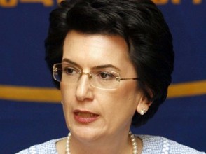 Бурджанадзе: Саакашвили должен быть объявлен в розыск