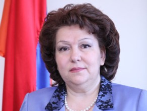 Вице-спикер парламента Армении госпитализирована