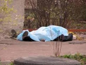 Body of 67-year-old man found near school