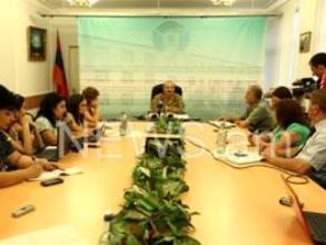 Մովսես Հակոբյան. Ղարաբաղի համար լավագույն խաղաղապահները երկրի ԶՈՒ-ն են