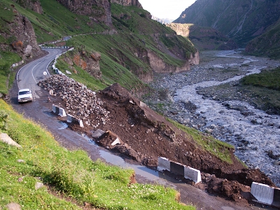 Georgia highway leading to Armenia border can be cleared by Monday