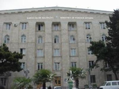 Azerbaijan advises US to deal with its own affairs