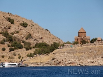 Վանի Աղթամարի պատարագից հետո Խաղաղության սեղան է գցվելու