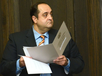 Armenia prisoners to be permitted to use mobile phones and Internet?