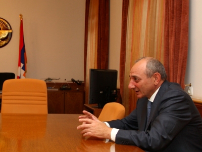 Karabakh president receives co-founder of Louding company