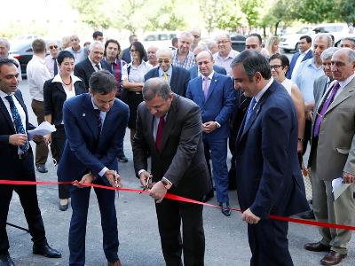 Ավանում բացվել է առաջին ջերմաարդիականացված շենքը (ֆոտո)