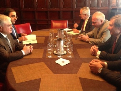 Armenia FM meets with Azerbaijan counterpart and Minsk Group co-chairs in NY