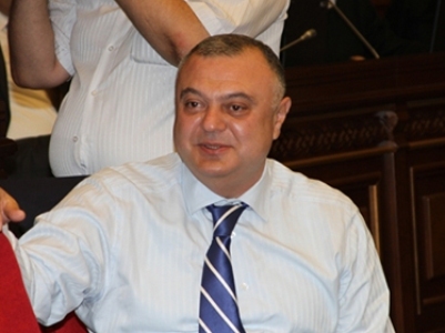 «Բելաջիոյի Գրիշը» չգիտի՝ մասնակցելո՞ւ է եռյակի հանրահավաքին, թե՞ ոչ