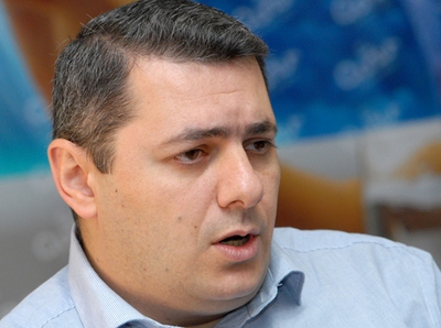Политолог: «Наследие» может покинуть парламентскую тройку
