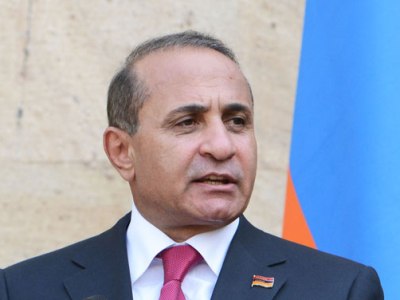 Премьер: Вопрос назначения вице-премьера не обсудят