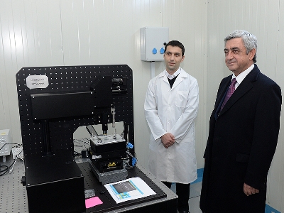 Armenian President visits Synchrotron Research Institute