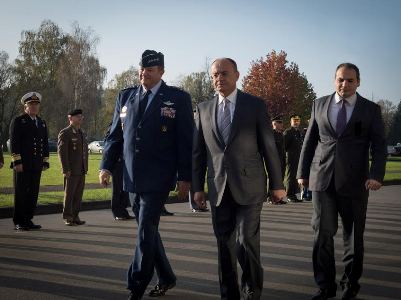 Armenia defense minister pays working visit to Belgium (PHOTOS)