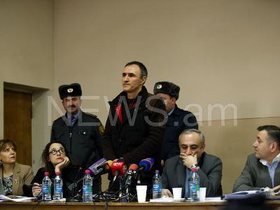 Հրապարակվում է Վարդան Պետրոսյանի գործով դատավճիռը (ֆոտոռեպորտաժ)
