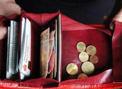 В России намечают повысить ставки подоходного налога. У нас – все по-старому