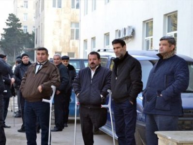В Баку проходит акция протеста инвалидов карабахской войны