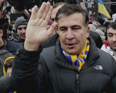Саакашвили стал внештатным советником Порошенко