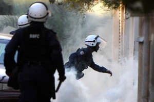 Полиция Бахрейна разогнала демонстрантов газом в годовщину протестов