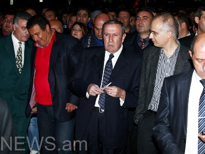 Armenia “parliamentary trio” rally may be absurd?