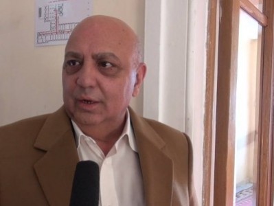 Զոհրաբյանը կնիկ է, ես ի՞նչ հակասություն ունենամ. Աբրահամ Մանուկյանը կլքի ԲՀԿ-ն
