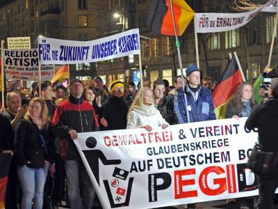 Полиция Карлсруэ задержала десять человек в ходе митингов Pegida