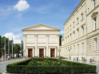 Armenian Genocide centenary commemoration 40-day events start in Berlin