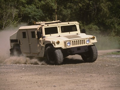 США планируют поставить на Украину 230 внедорожников Humvee