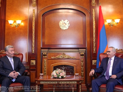 Դազախստանի դեսպանն այցելել է ՀՀ Ազգային ժողով՝ հրաժեշտ տալու