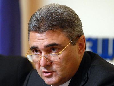 ԼՂՀ առողջապահության նախարար Քուշկյանն այցելել է «Արեւիկ» մանկական բուժմիավորում