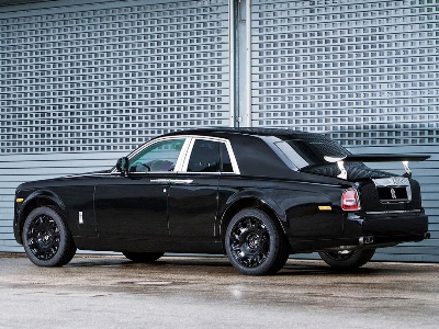 Rolls-Royce-ը ցուցադրել է ամենագնացի առաջին նախատիպը (Ֆոտո)