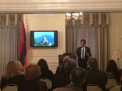 В США состоялась презентация книги «Историческая Армения 100 лет спустя»