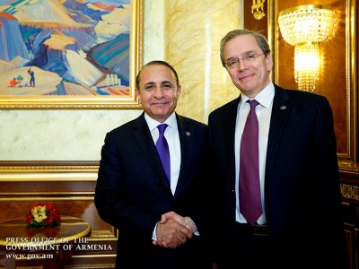 Eurasian Development Bank to allocate $150 million for North-South road corridor (PHOTOS)