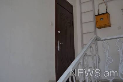 Մոր եւ դստեր բնակարանի աստիճաններին արյան հետքեր կան (ֆոտո)