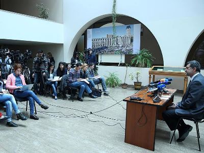 23 и 24 апреля Ереванский метрополитен будет работать до часа ночи