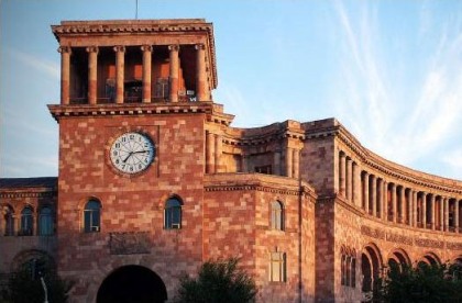 «Ժողովուրդ». Մայիսին նոր կառավարություն. Հովիկ Աբրահամյանը հեռանո՞ւմ է