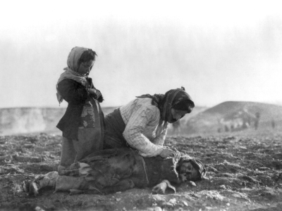 English Wikipedia dedicates photo to Armenian Genocide
