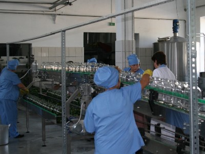 Armenia industry workers drop in number