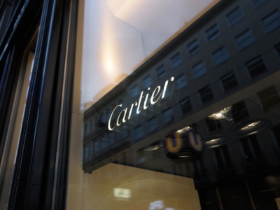 В преддверии кинофестиваля в Канне ограблен бутик Cartier