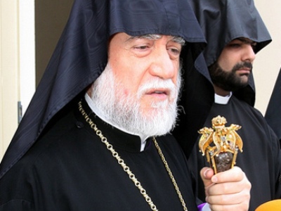 Catholicos Aram I left for US