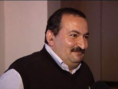 Գրականության ինստիտուտի տնօրենի պաշտոնում ընտրվեց Վարդան Դեւրիկյանը