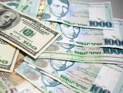Դրամը շարունակում է արժեզրկվել