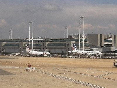 Главный аэропорт Рима закрыт из-за пожара в терминале